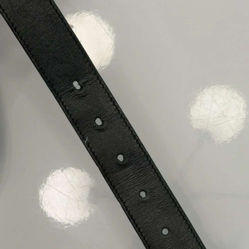 Gucci Black Belt with Gold GG Buckle - Picture 5 of 6